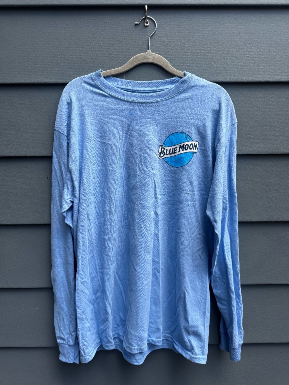 NWT Urban outfitters Blue Moon long sleeve shirt NWT